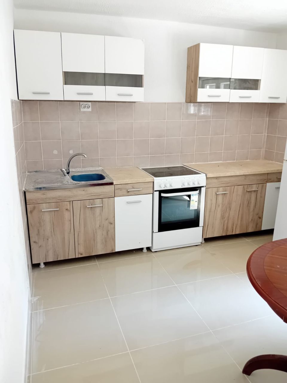 Casa a Sutomore, Montenegro, 170 m² - foto 12