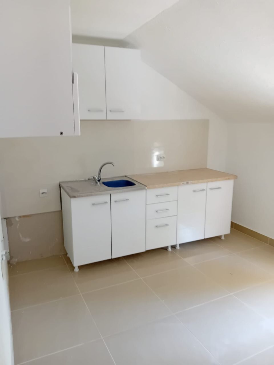 Casa a Sutomore, Montenegro, 170 m² - foto 11