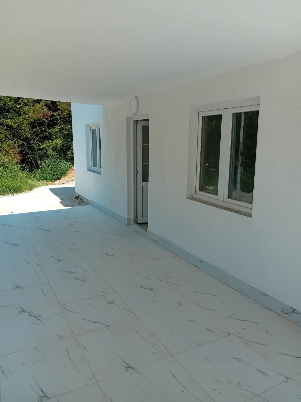 Casa a Sutomore, Montenegro, 170 m² - foto 2