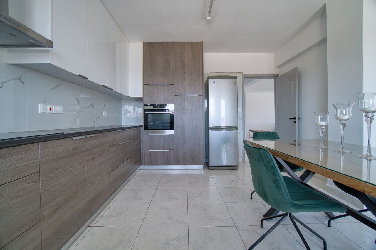 Appartement à Paphos, Chypre, 174 m² - image 1