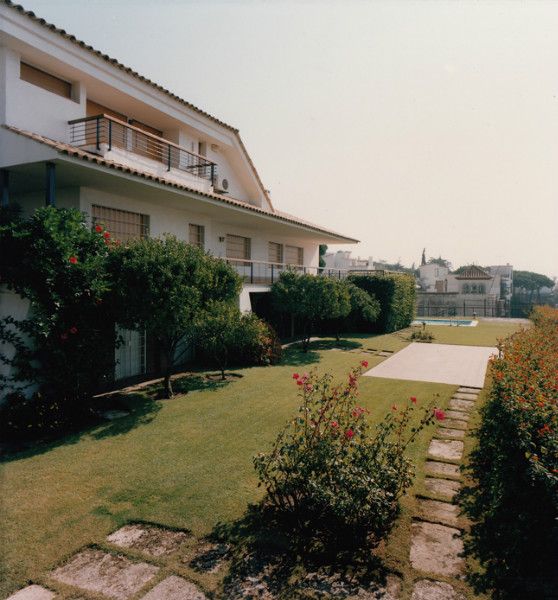 Chalet à Alella, Espagne, 412 m² - image 3