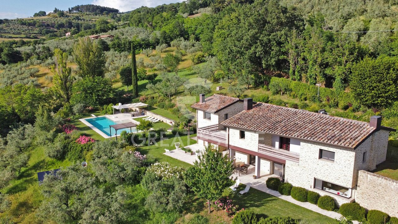 Haus in Assisi, Italien, 354.35 m² - Foto 1