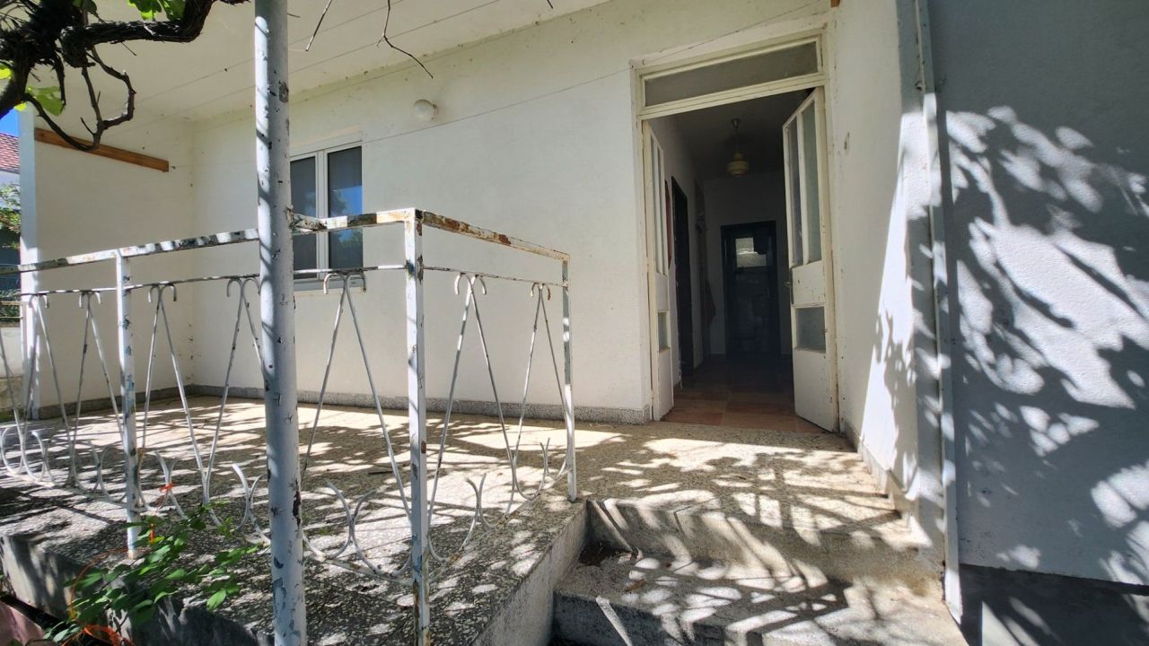 Casa a Sutomore, Montenegro, 130 m² - foto 5