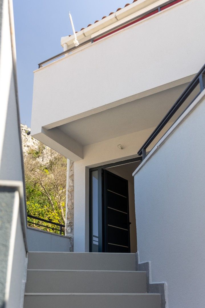 Casa en Kotor, Montenegro, 160 m² - imagen 14