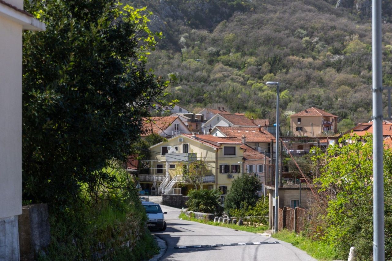 Casa en Kotor, Montenegro, 160 m² - imagen 16