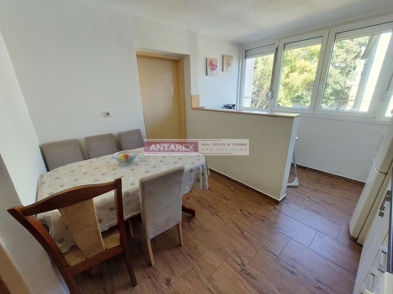 Apartamento en Herceg-Novi, Montenegro, 51 m² - imagen 4