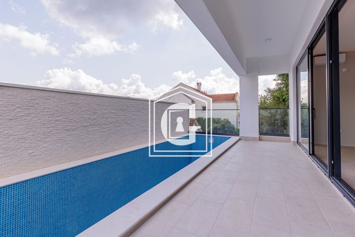 Villa en Krasici, Montenegro, 315 m² - imagen 2