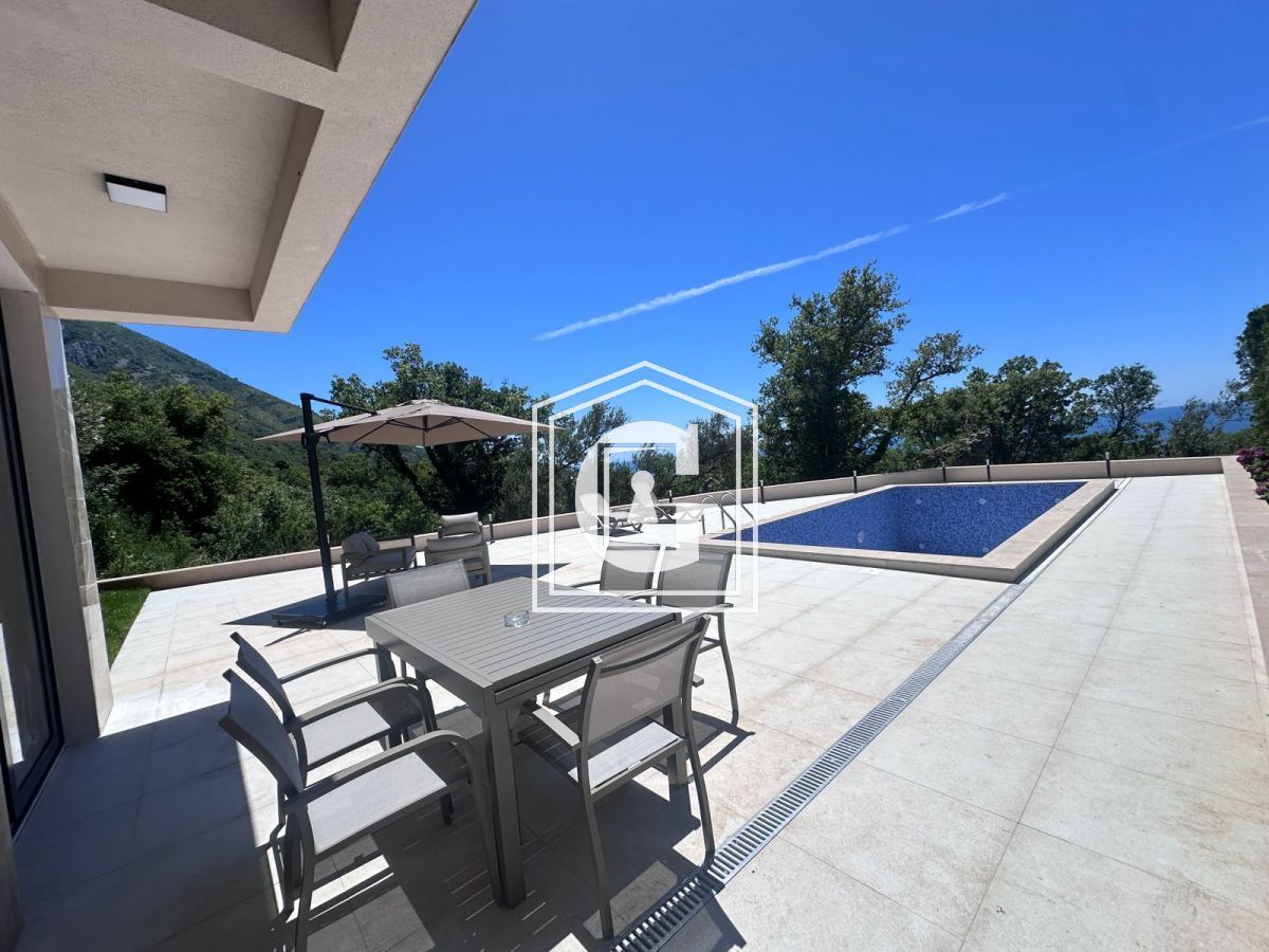 Townhouse a Budva, Montenegro, 220 m² - foto 10