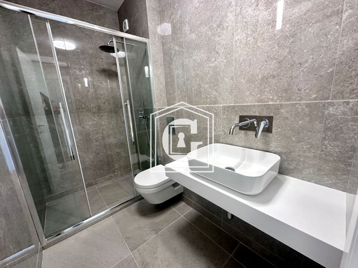 Townhouse a Budva, Montenegro, 220 m² - foto 13