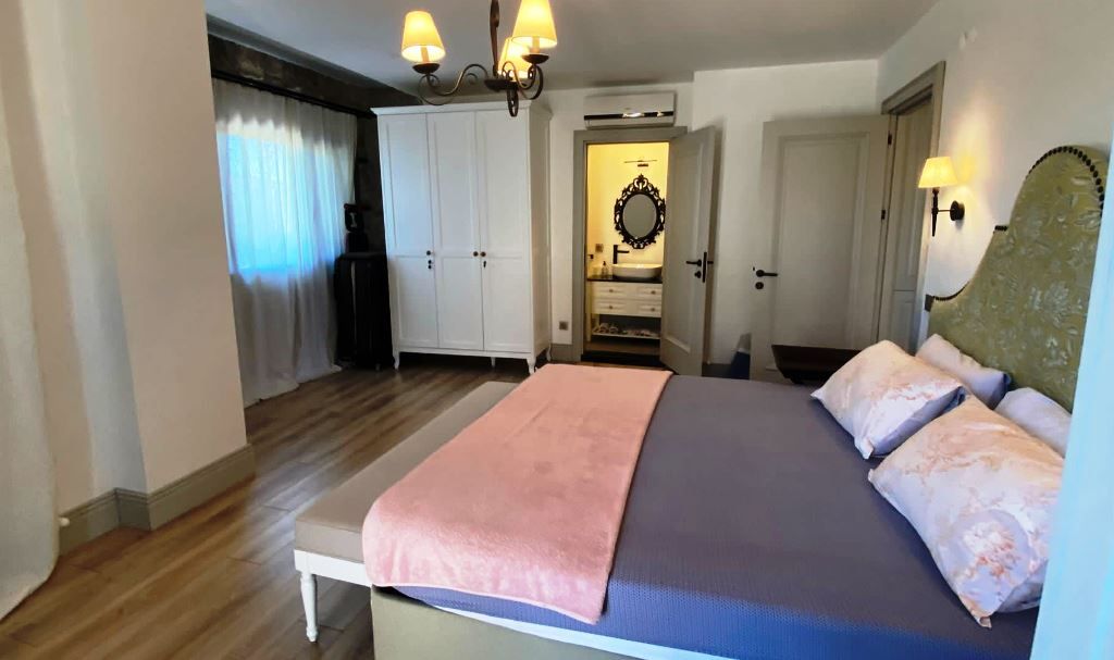 Villa in Cesme, Turkey, 200 m² - picture 14