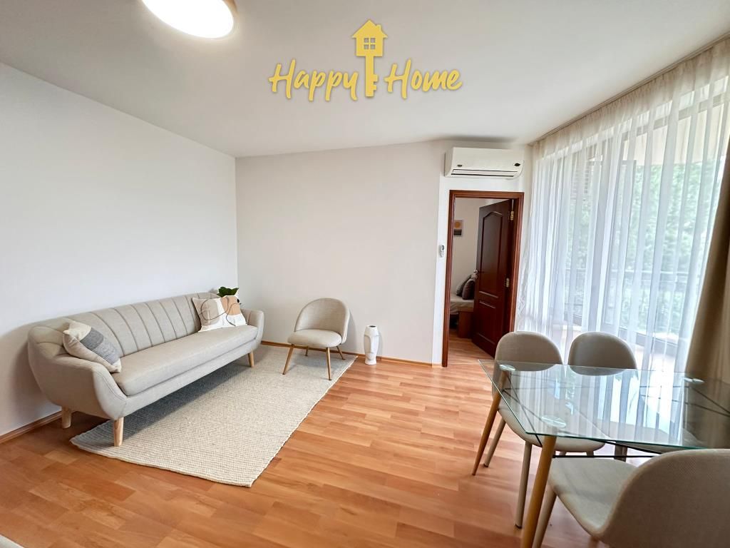 Appartement à Slantchev Briag, Bulgarie, 70 m² - image 1