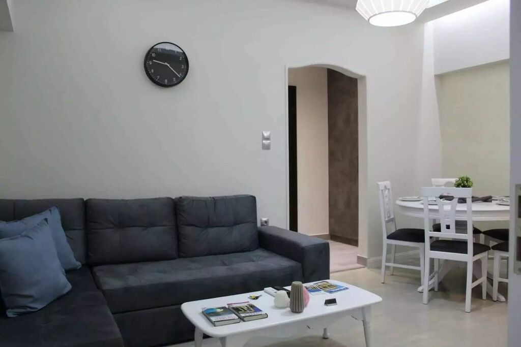 Flat in Athens, Greece, 48 m² - picture 1