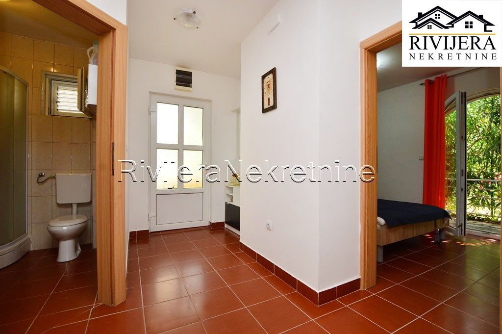 Appartamento a Herceg-Novi, Montenegro, 105 m² - foto 9