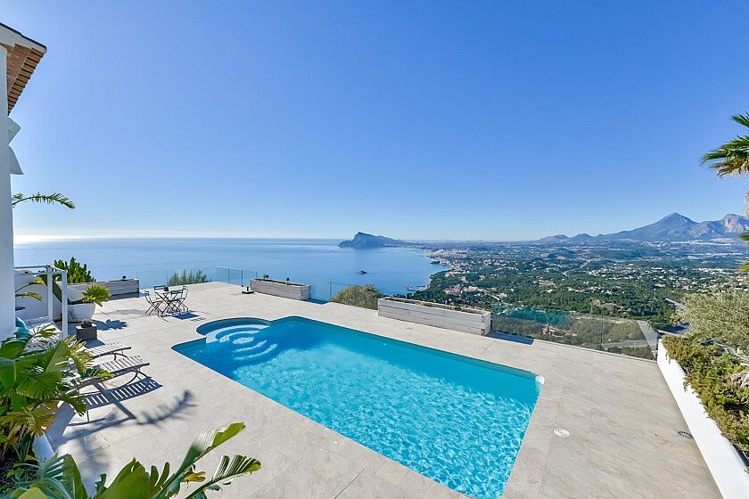 Villa à Altea, Espagne, 257 m² - image 1