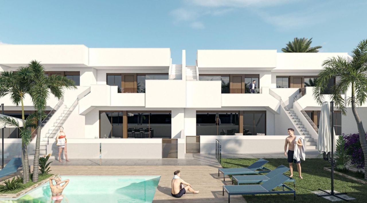 Bungalow en Pilar de la Horadada, España, 72 m² - imagen 1