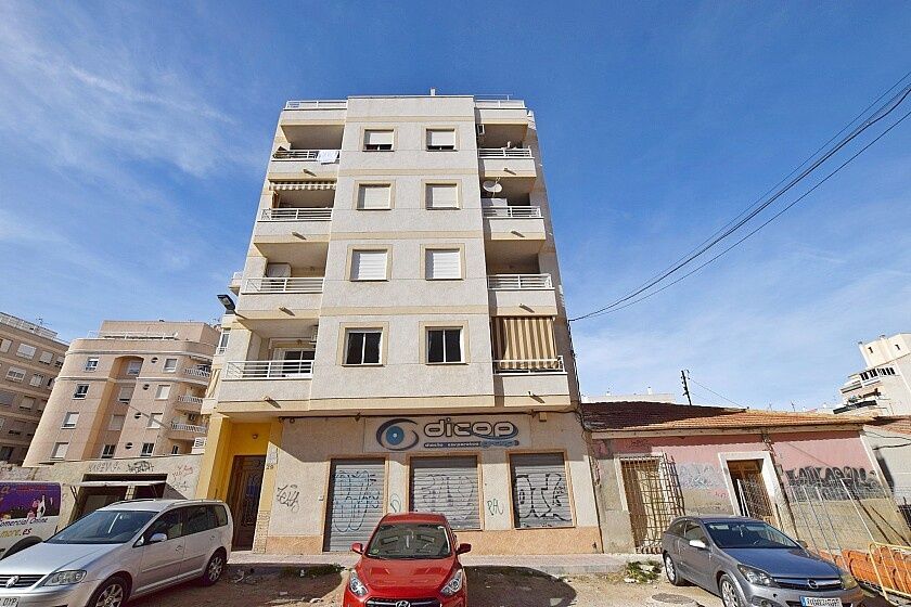 Commercial property in Torrevieja, Spain, 110 m² - picture 1