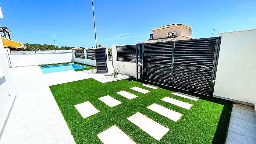 Villa in Pilar de la Horadada, Spain, 116 m² - picture 3