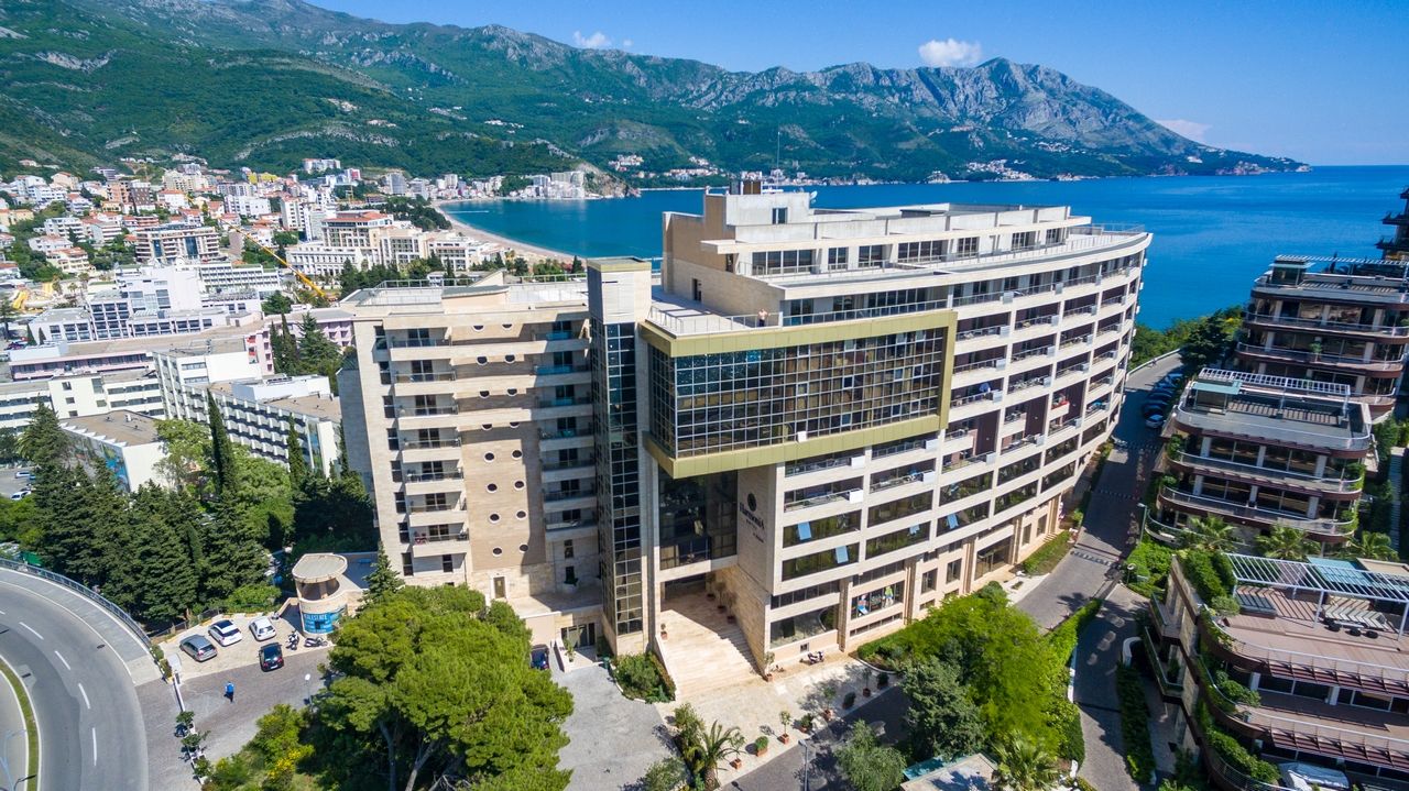 Wohnung in Budva, Montenegro, 44 m² - Foto 1