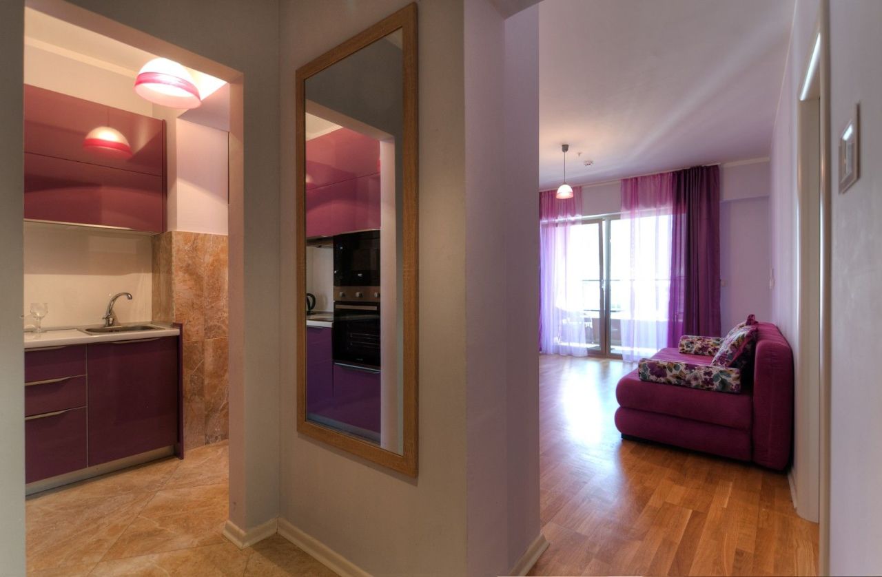 Piso en Budva, Montenegro, 50 m² - imagen 2