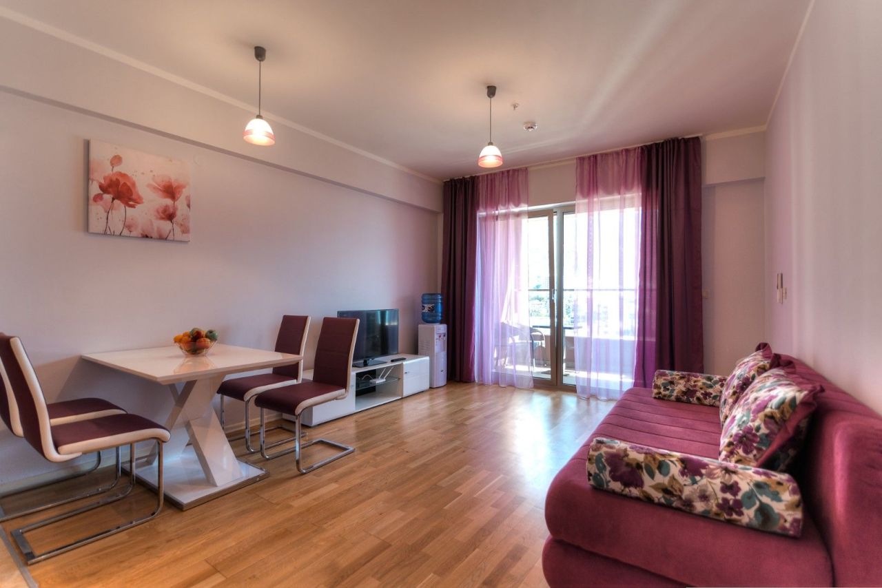 Piso en Budva, Montenegro, 50 m² - imagen 6