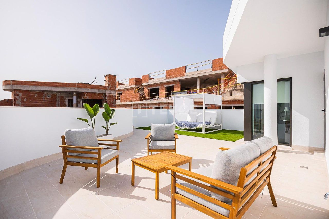 Villa à Torrevieja, Espagne, 85 m² - image 15