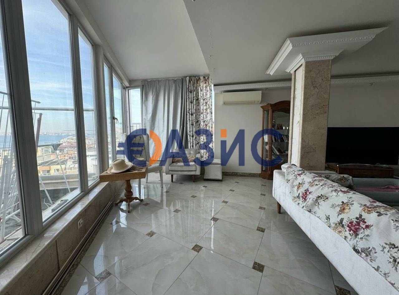 Appartement à Sveti Vlas, Bulgarie, 180 m² - image 1