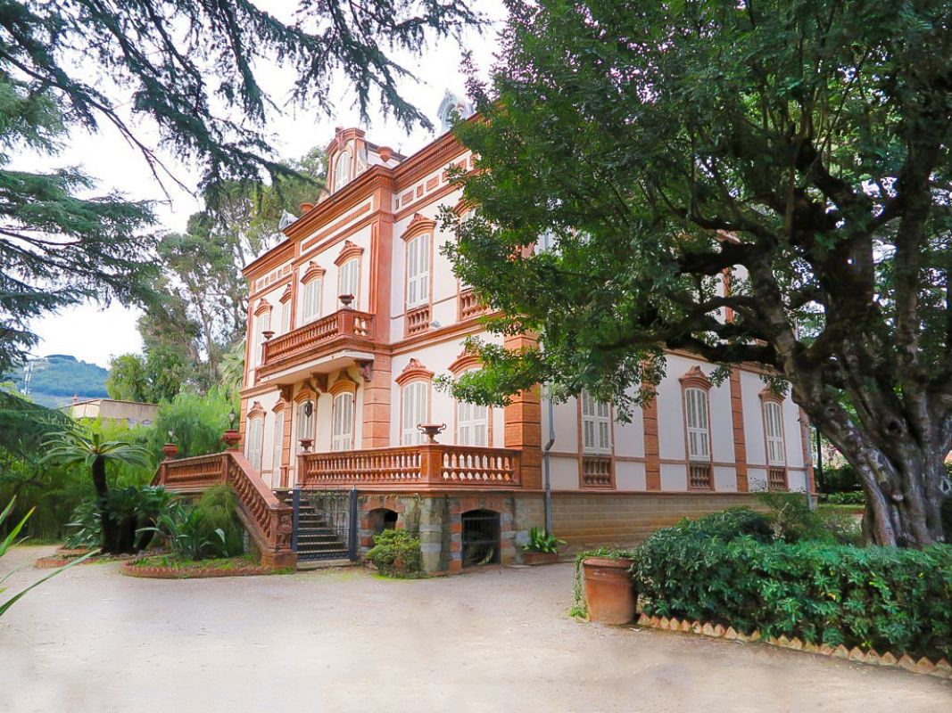 Casa en Arma di Taggia, Italia, 1 000 m² - imagen 7