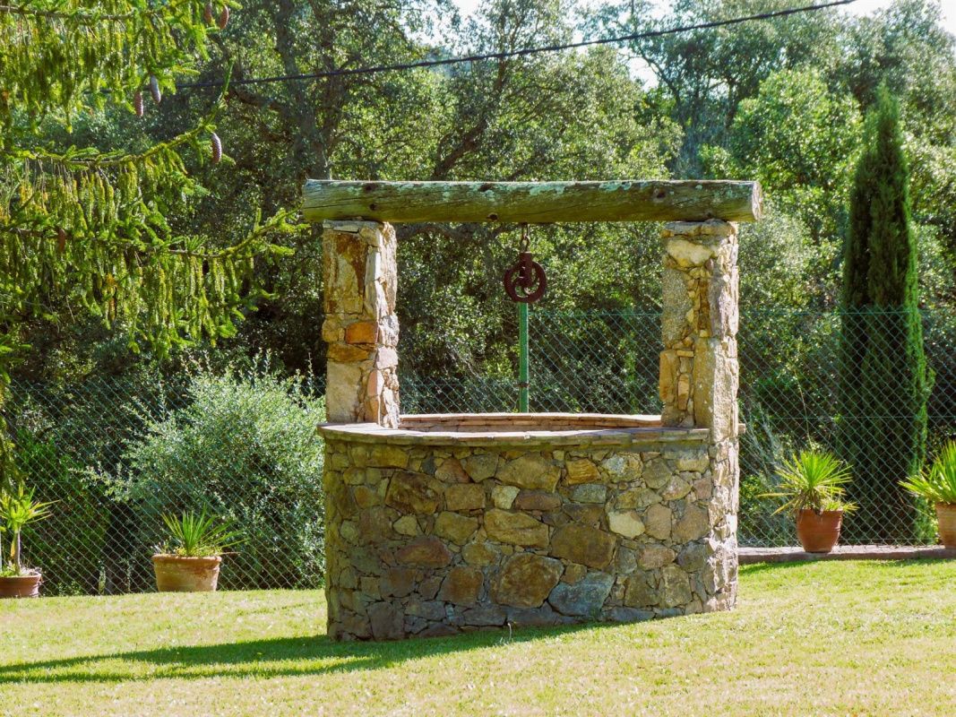 Casa en la Costa Brava, España, 860 m² - imagen 7