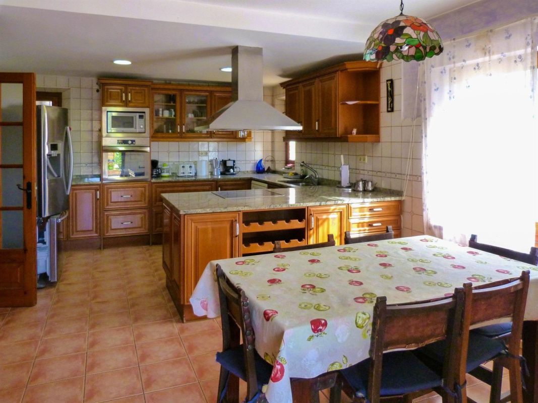 Casa en la Costa Brava, España, 860 m² - imagen 14