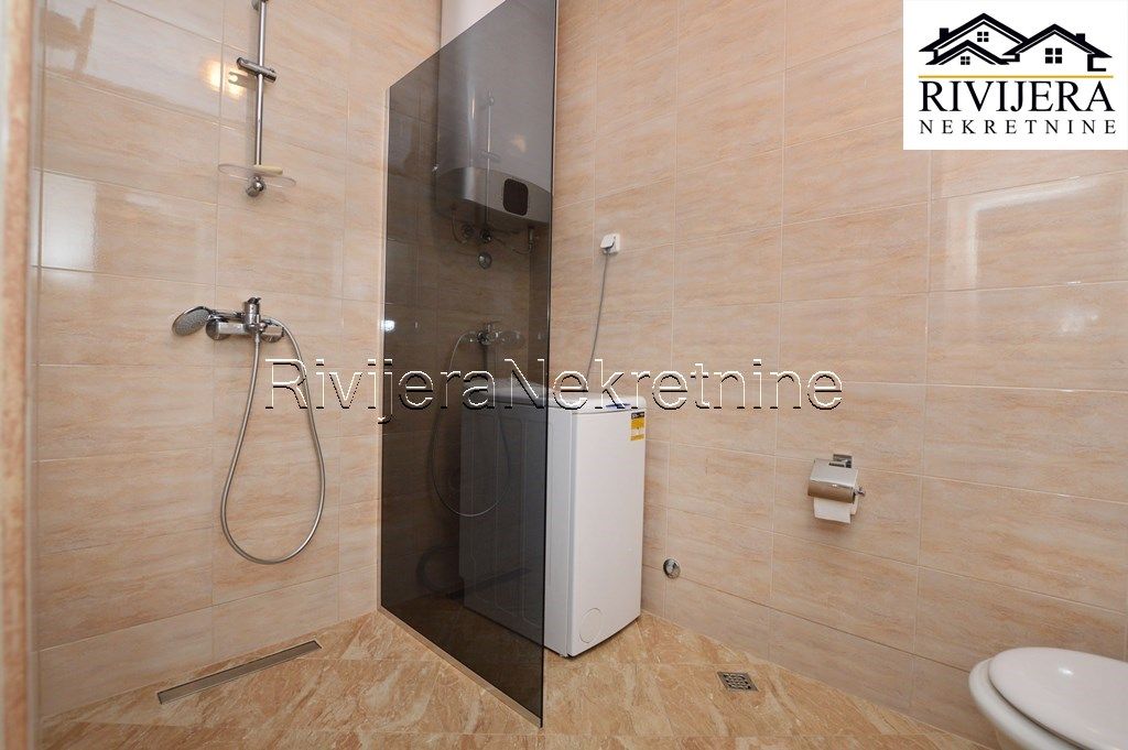 Apartamento en Herceg-Novi, Montenegro, 100 m² - imagen 14