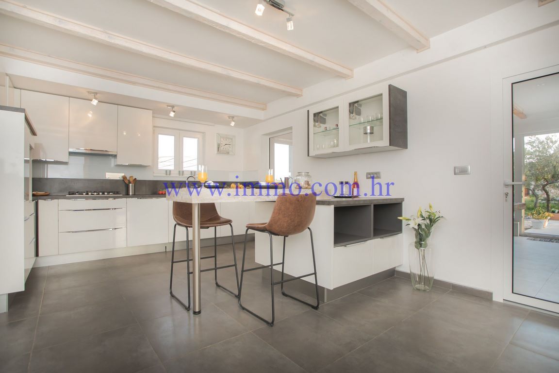 Tenuta a Sebenico, Croazia, 320 m² - foto 4