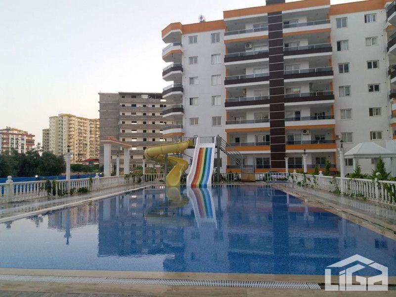 Flat in Mersin, Turkey, 90 m² - picture 1