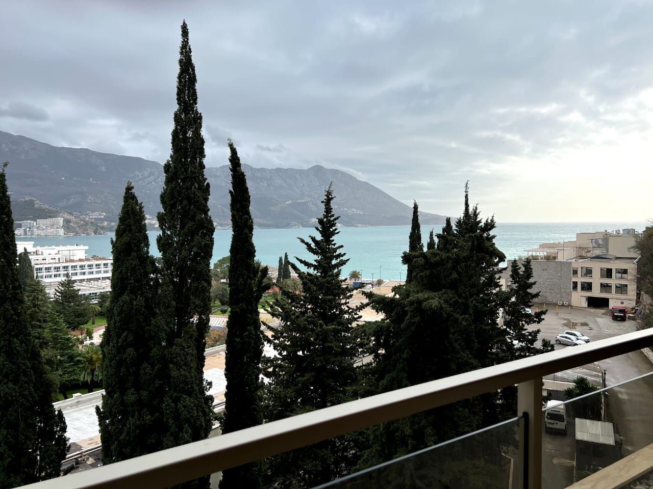 Flat in Budva, Montenegro, 115 m² - picture 1