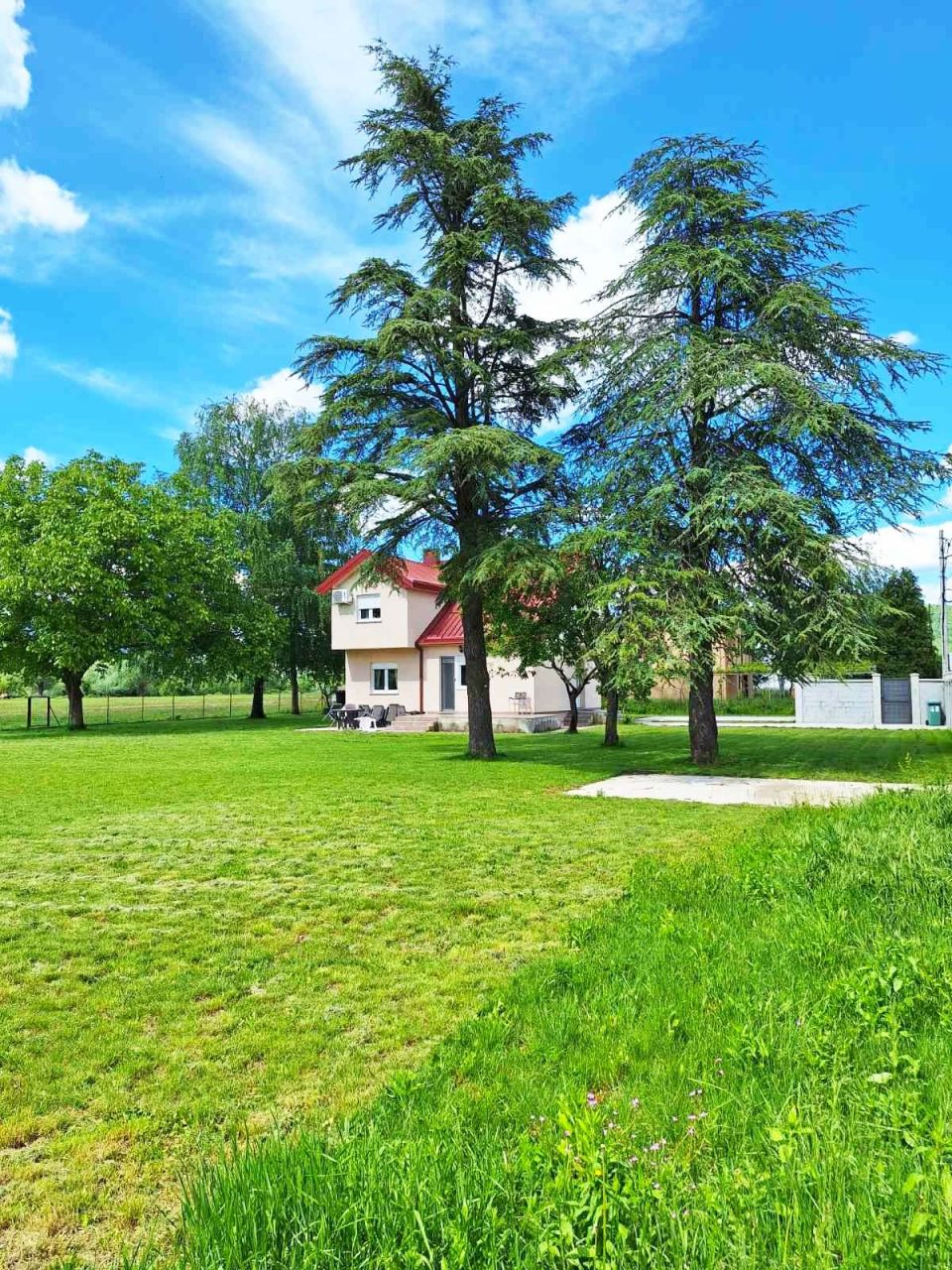 Maison à Nikšić, Monténégro, 130 m² - image 2