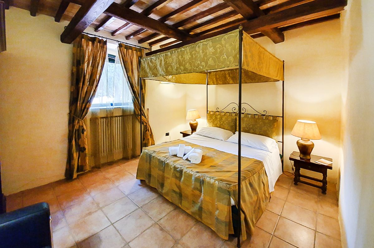 Casa en Siena, Italia, 750 m² - imagen 11