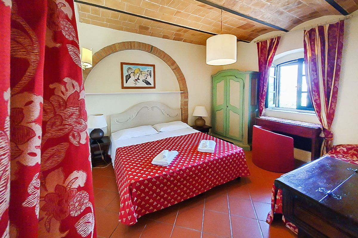 Casa en Siena, Italia, 750 m² - imagen 12