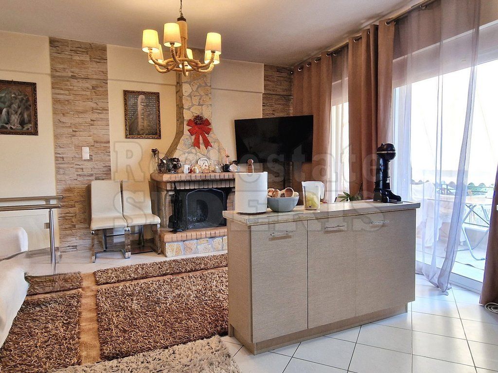 Casa en Loutraki, Grecia, 80 m² - imagen 1