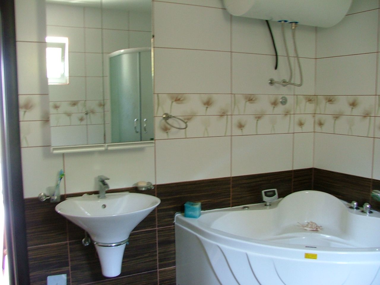 Apartment in Mirista, Montenegro, 92 m² - picture 12