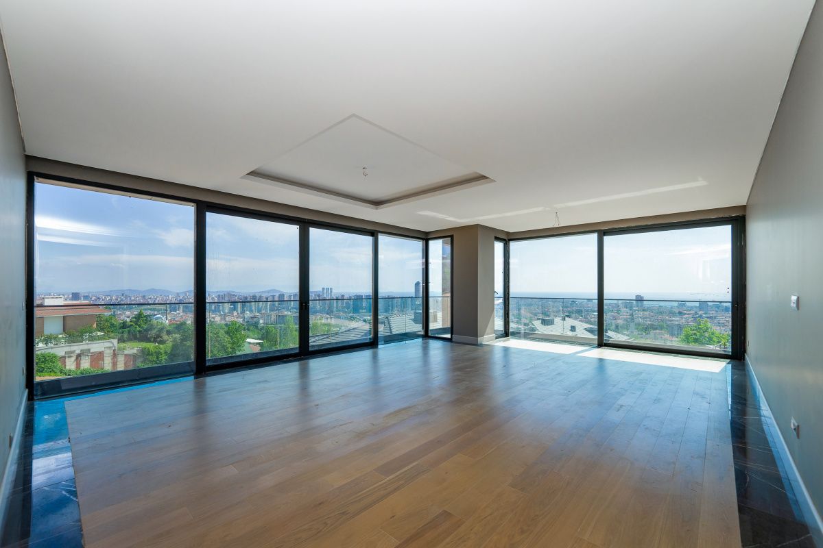 Flat in Istanbul, Turkey - picture 4