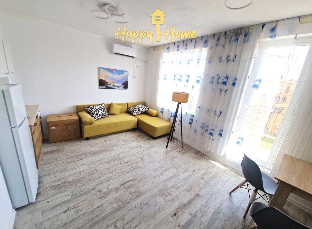 Studio à Slantchev Briag, Bulgarie, 37.5 m² - image 1