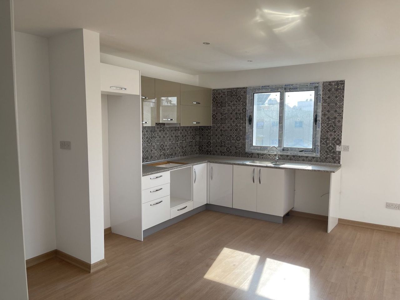 Appartement à Lefkosia, Chypre, 80 m² - image 4