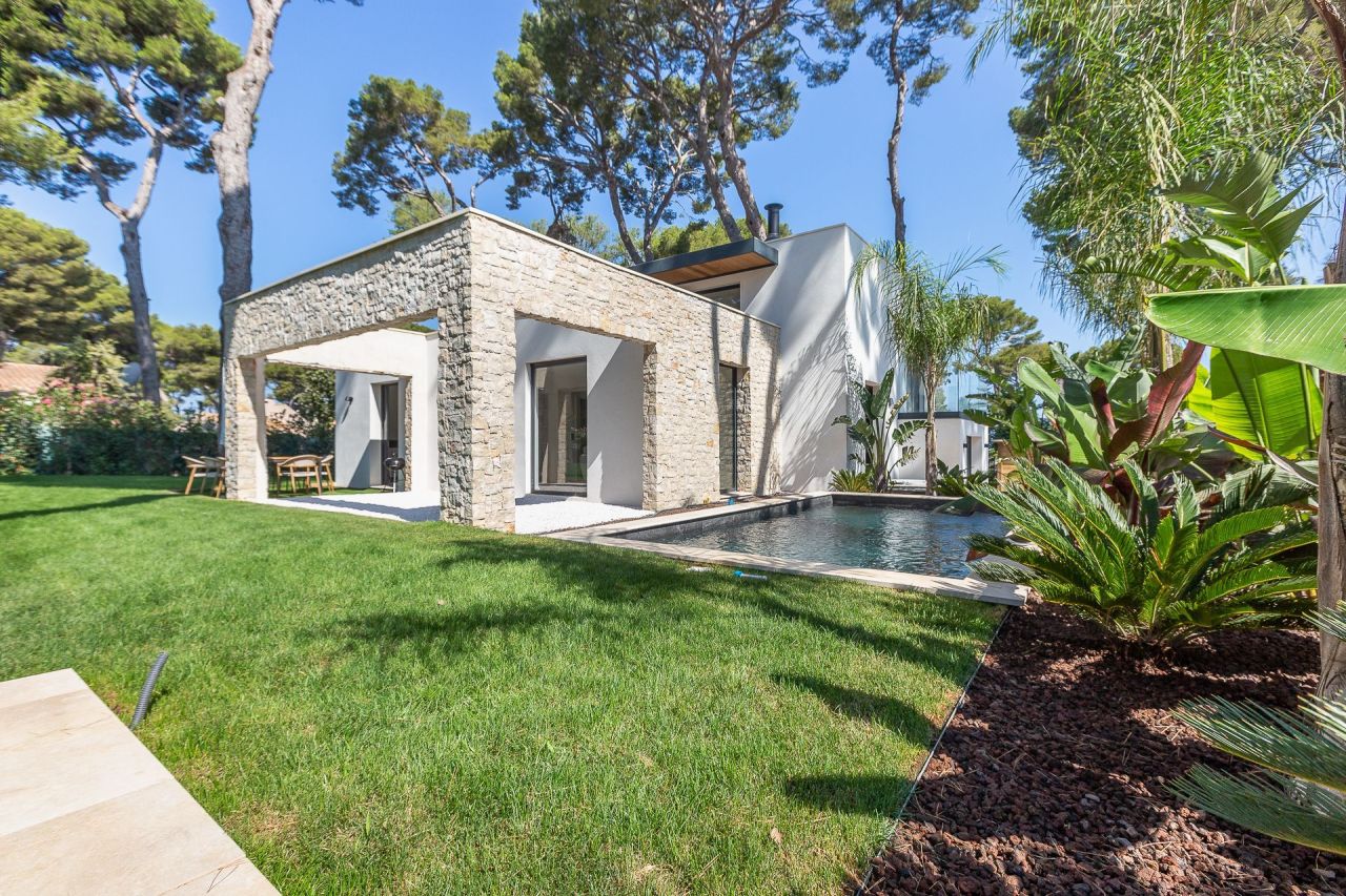 Villa en Antibes, Francia, 140 m² - imagen 1