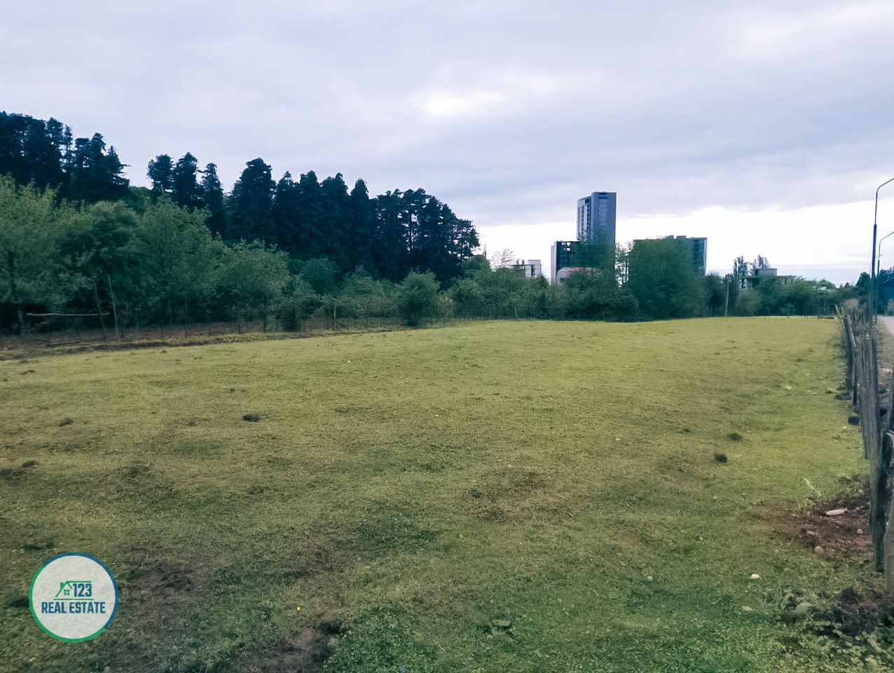 Land in Batumi, Georgia, 1 797 m² - picture 2