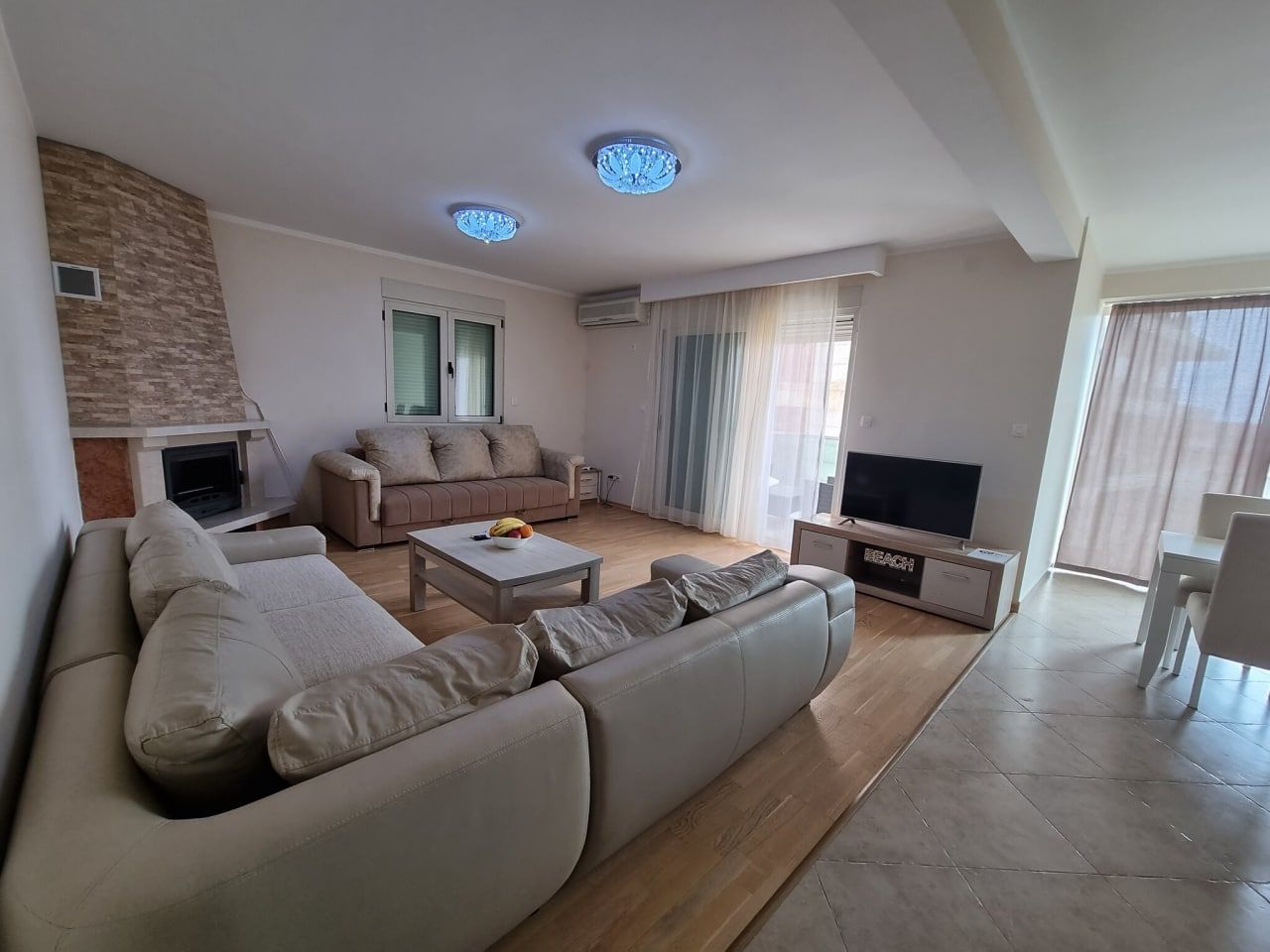 Flat in Budva, Montenegro, 94 m² - picture 1