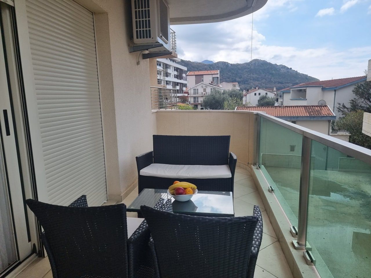 Wohnung in Budva, Montenegro, 94 m² - Foto 2