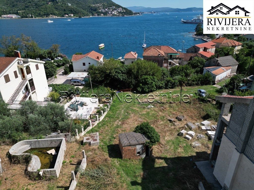 Terrain à Herceg-Novi, Monténégro, 659 m² - image 2