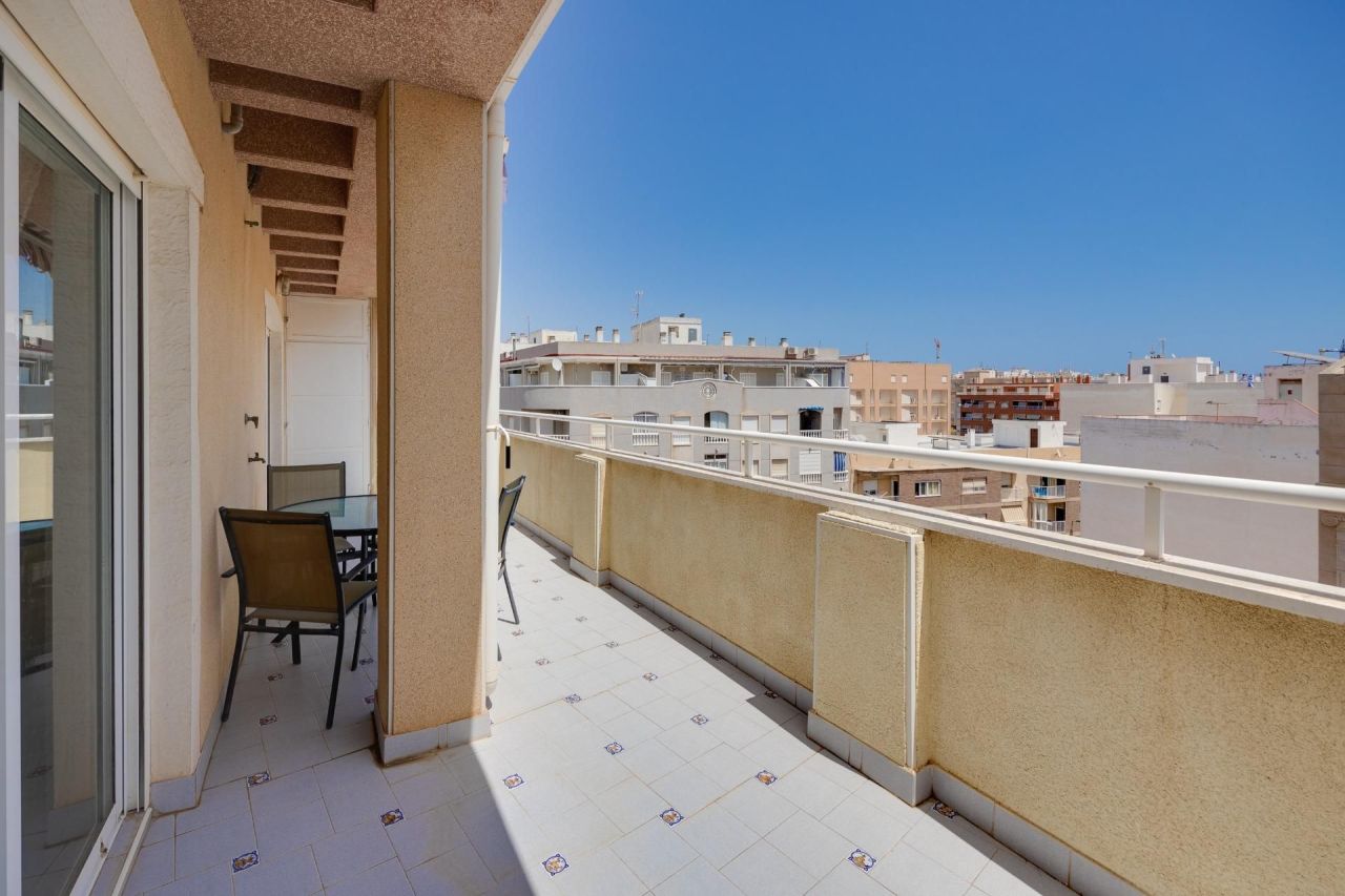 Penthouse in Torrevieja, Spanien, 80 m² - Foto 1