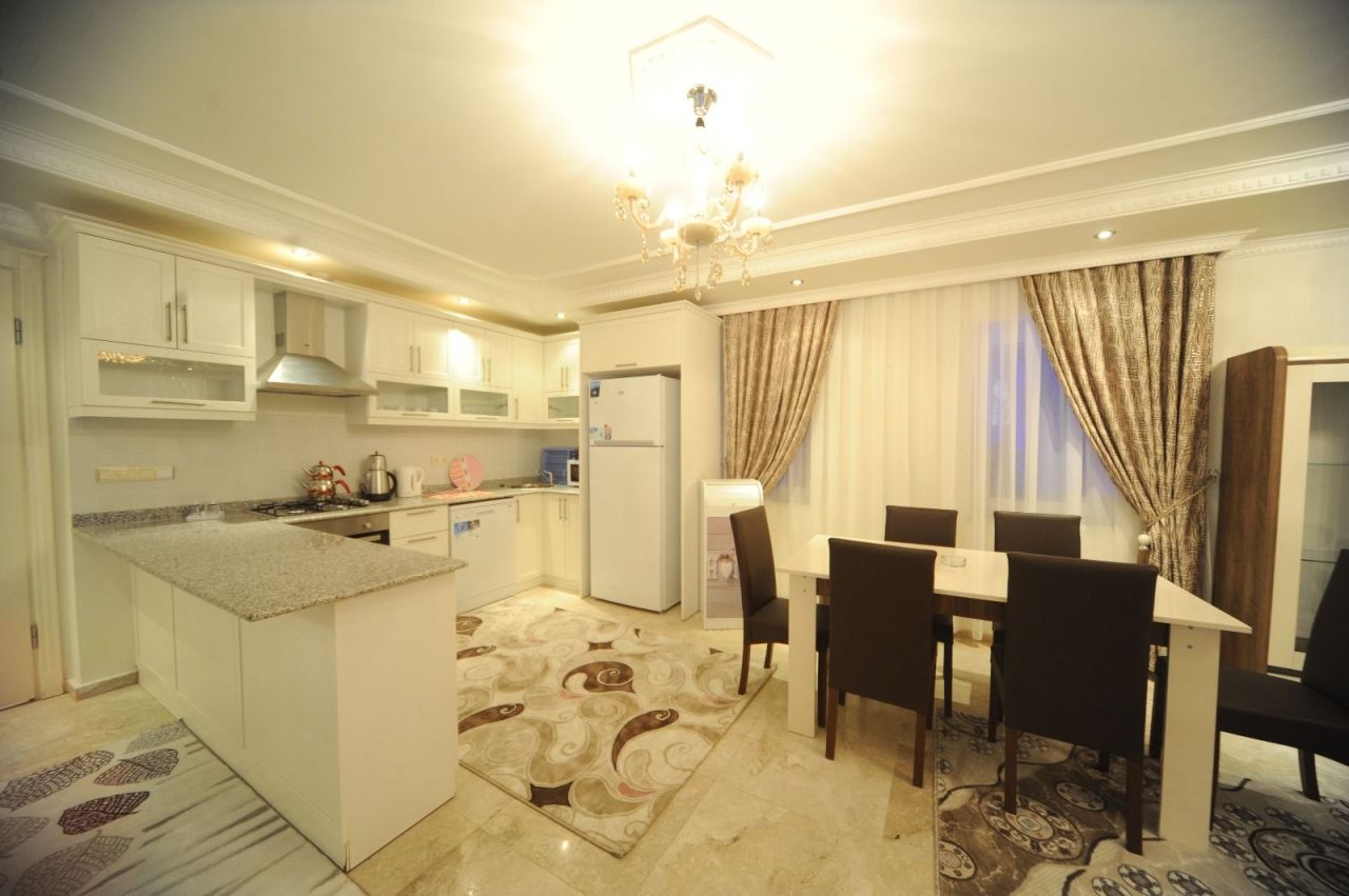 Villa à Alanya, Turquie, 350 m² - image 9