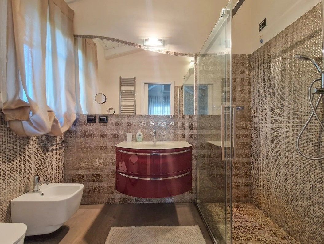 Villa in Forte dei Marmi, Italien, 240 m² - Foto 12