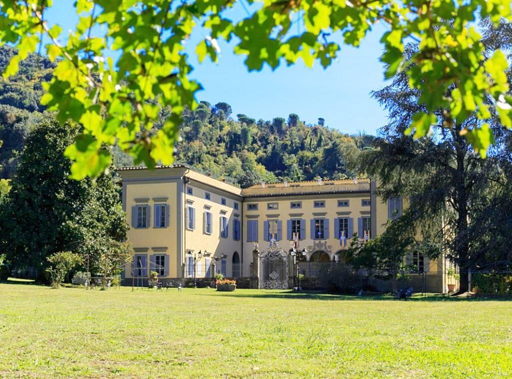 Villa in Pisa, Italien, 2 200 m² - Foto 1